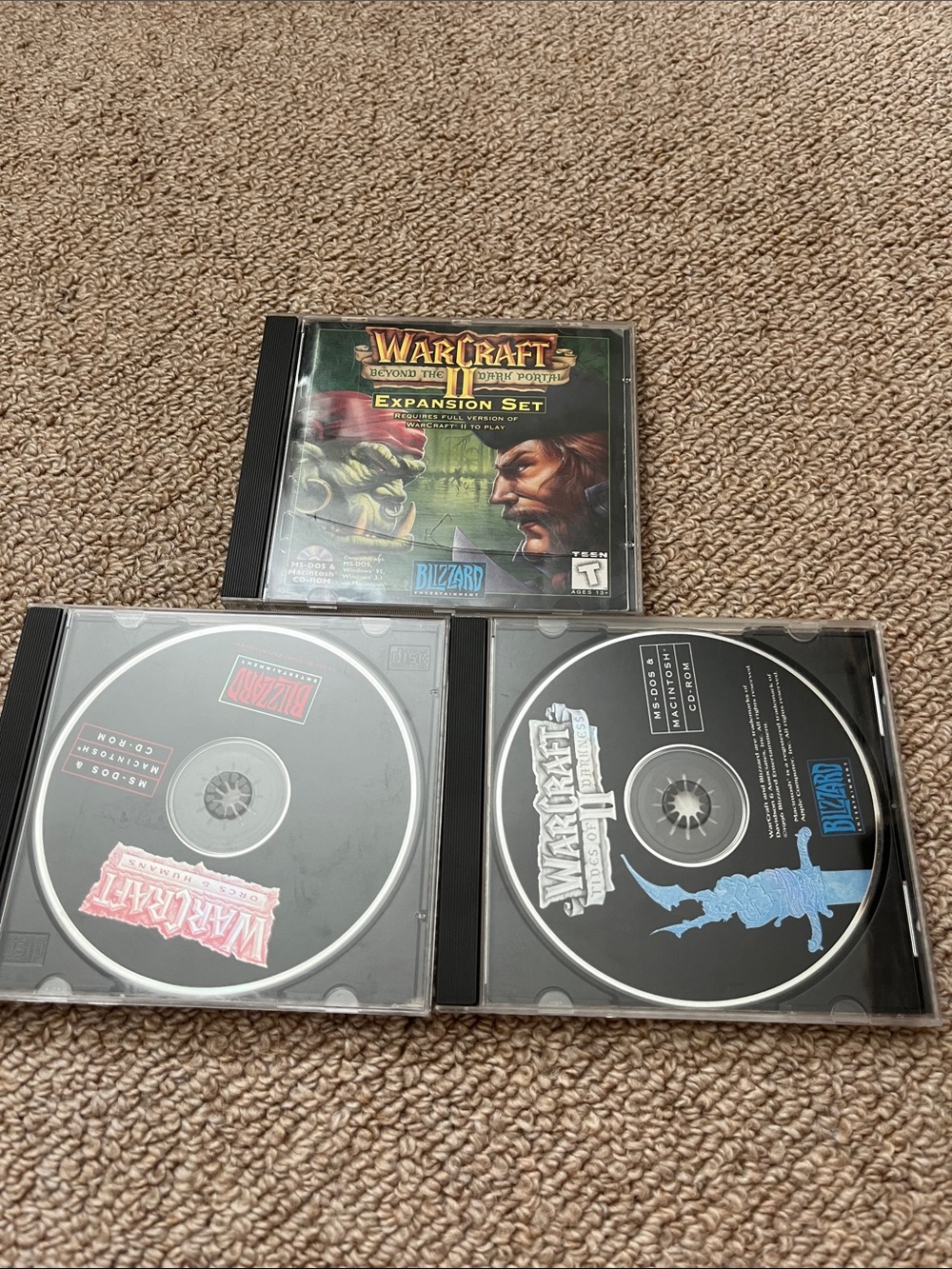 Blizzard Warcraft Battle Chest PC Game Set - Black/Brown - Picture 5 of 9